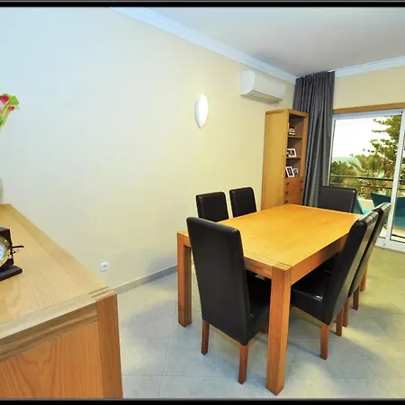 Exclusive Beachfront Apartment Apartment Armacao de Pera